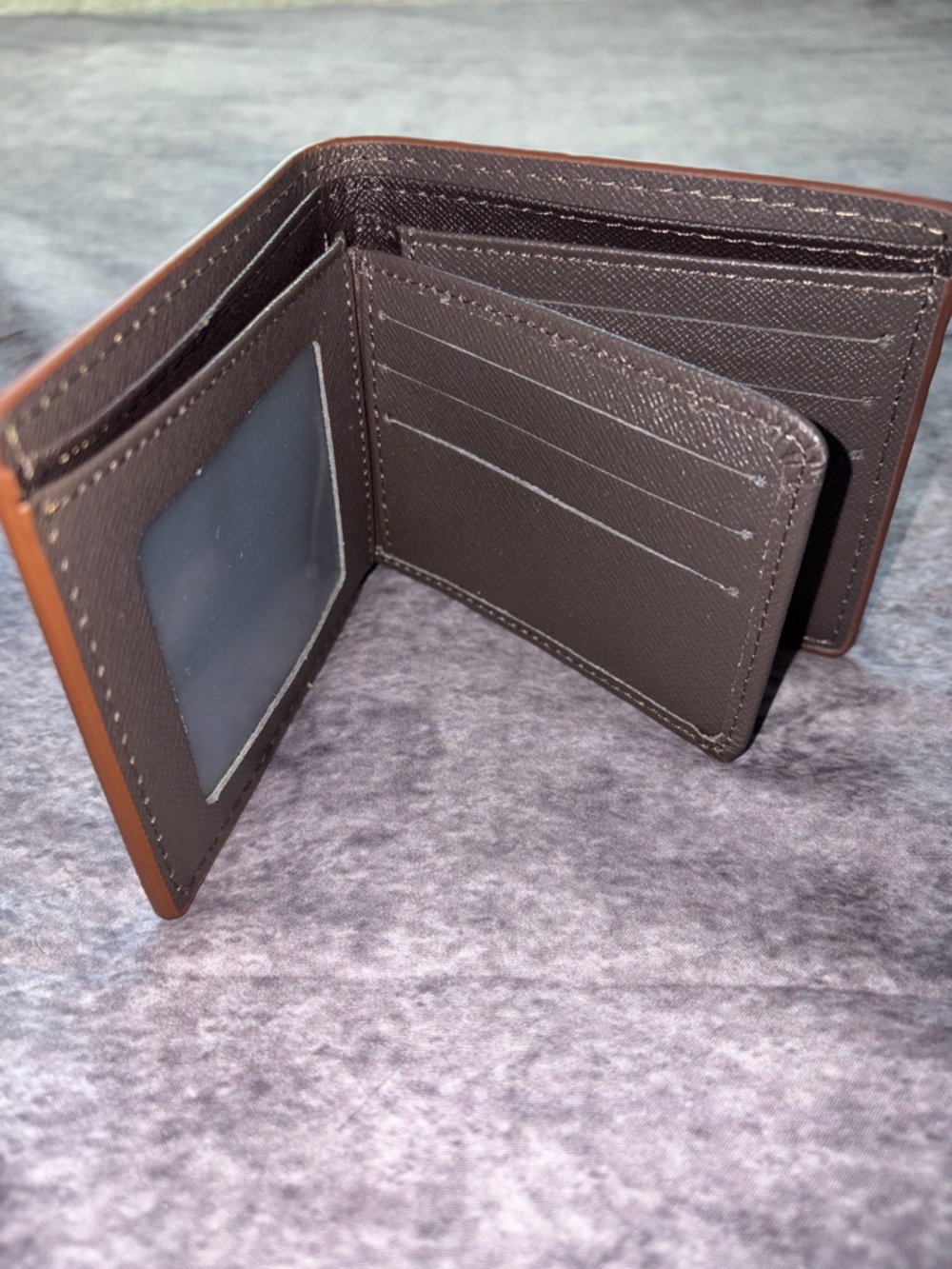 Louis Vuitton Brown Checkered Men's Bifold Wallet - Picture 4 of 4